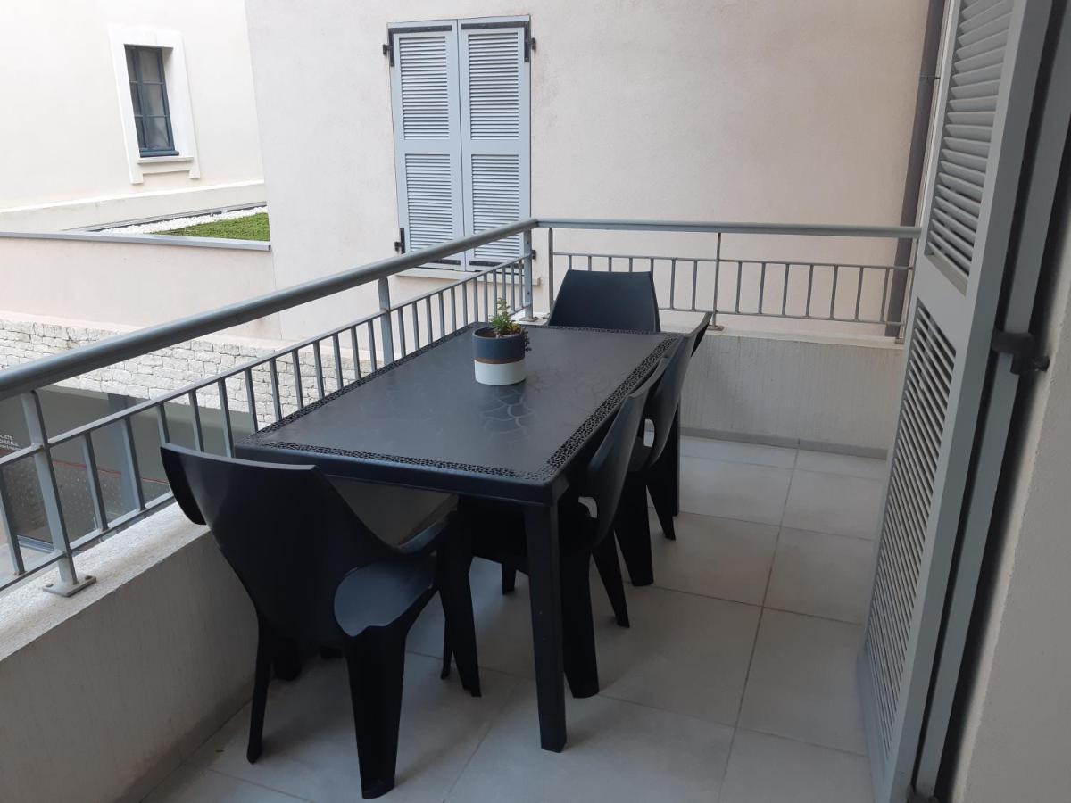 Appartement Proche Du Port De Bonifacio Bonifacio (Corsica) Exterior foto